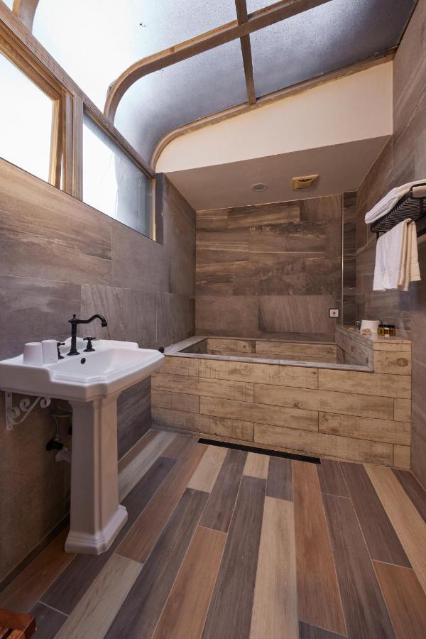 טאיפיי Kyokusui Hotspring Hotel מראה חיצוני תמונה