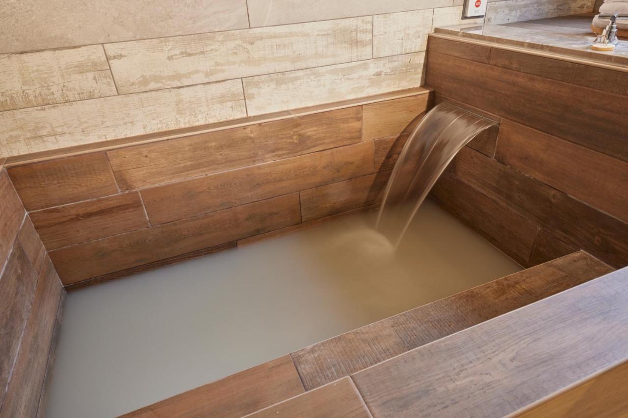 טאיפיי Kyokusui Hotspring Hotel מראה חיצוני תמונה