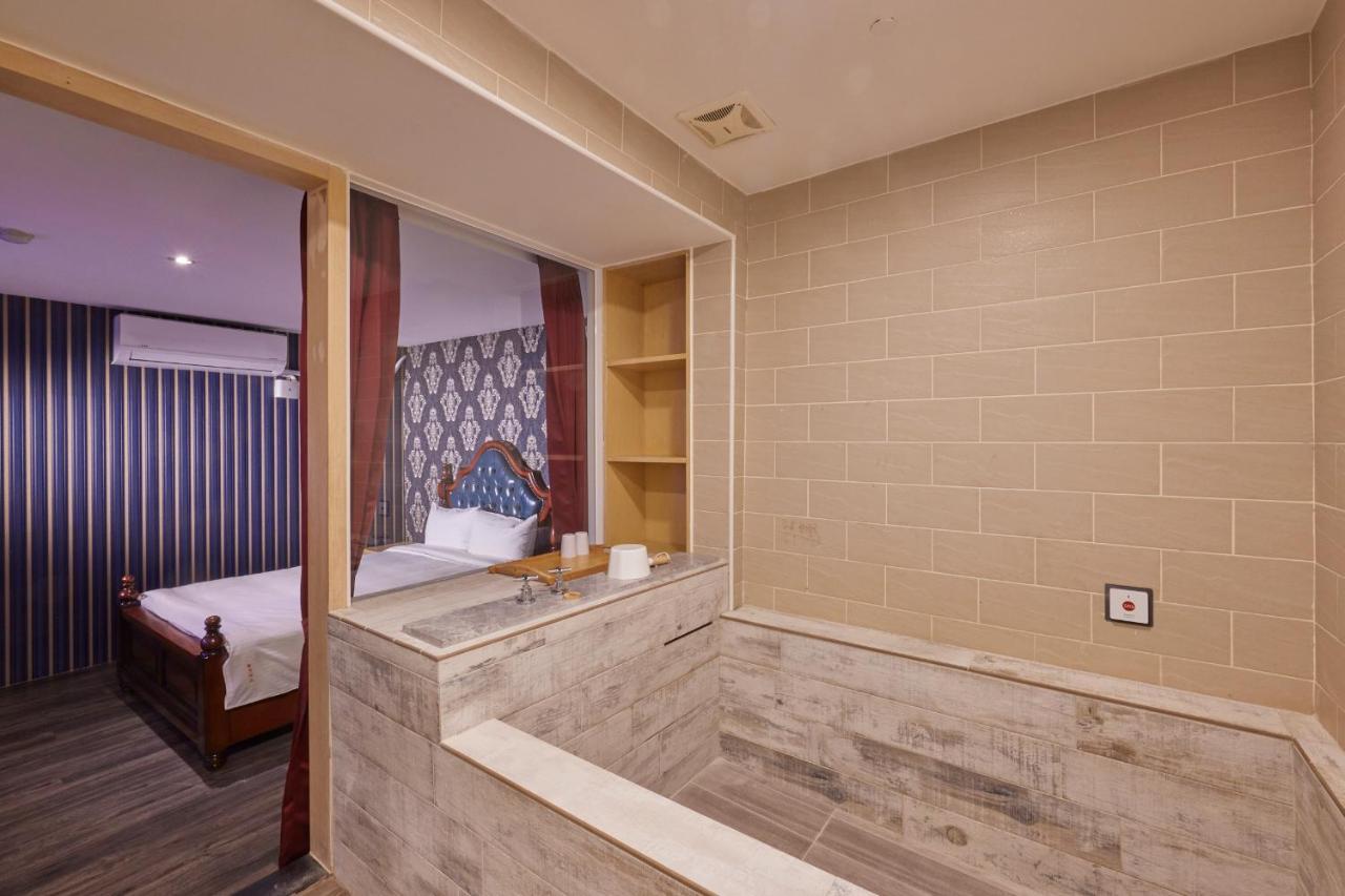 טאיפיי Kyokusui Hotspring Hotel מראה חיצוני תמונה