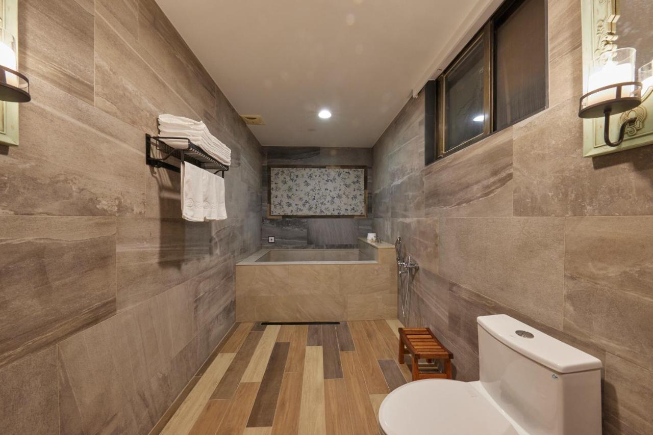 טאיפיי Kyokusui Hotspring Hotel מראה חיצוני תמונה
