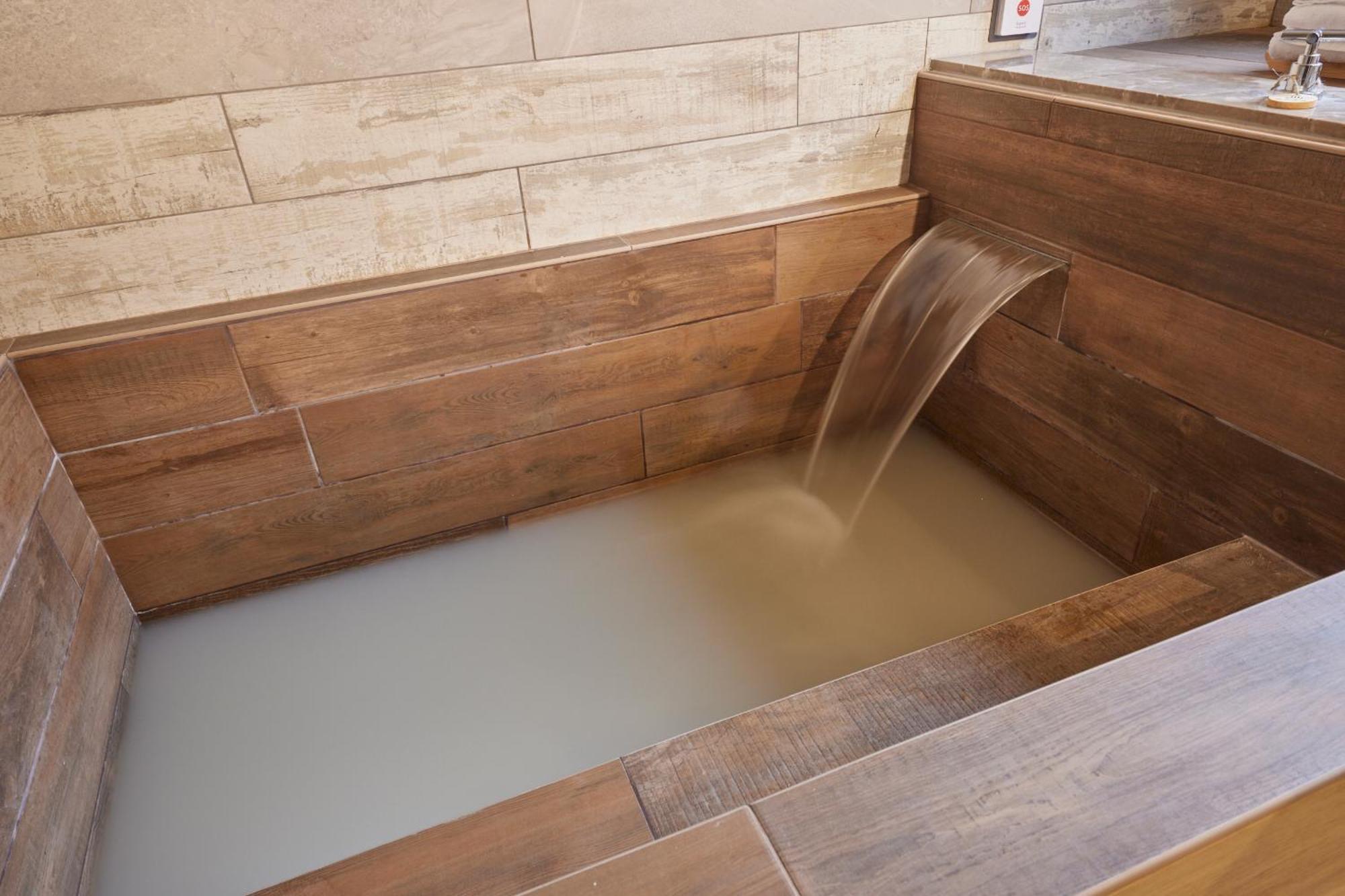 טאיפיי Kyokusui Hotspring Hotel מראה חיצוני תמונה
